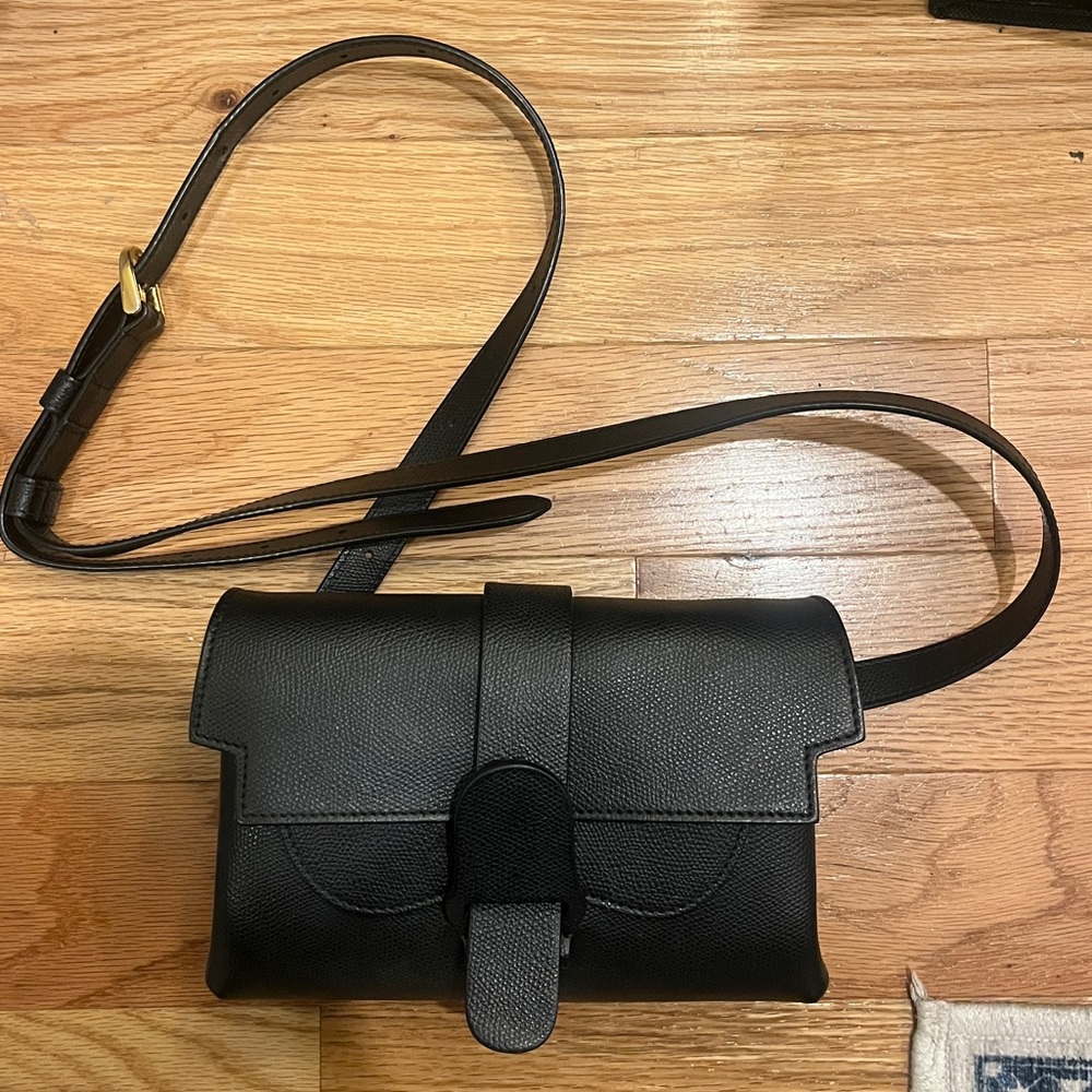 Senreve Aria Black Belt Bag - Picture 7 of 10